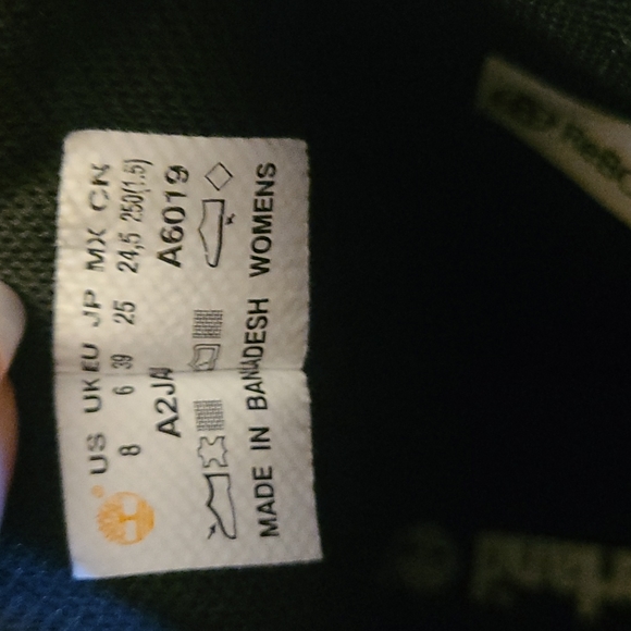 Black Timberland Boots - Picture 7 of 8